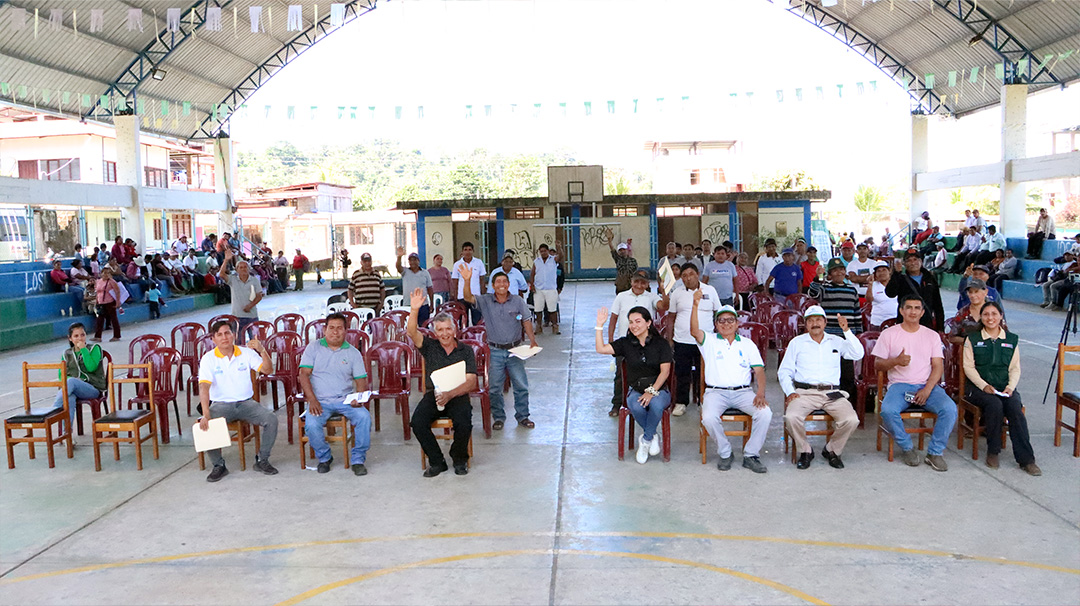 Directivos de la COOPAFSAMAD y equipo técnico del Proyecto REDD+ Juntos por los Bosques, desarrollan exitosa campaña informativa en las tres provincias de Madre de Dios